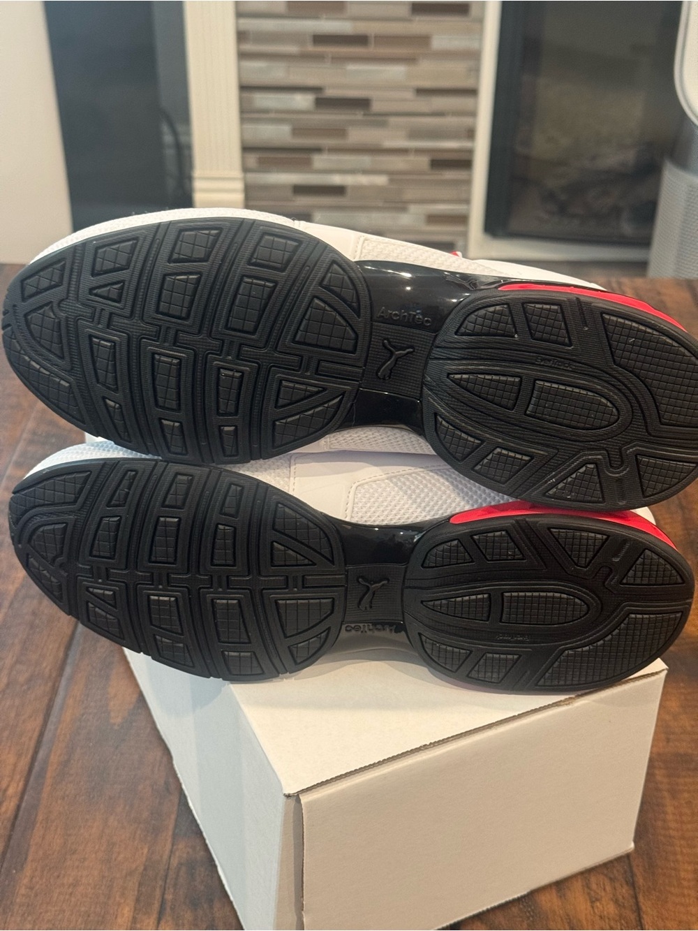 Puma Axelion NXT Sneaker (NWOT) - Picture 5 of 11